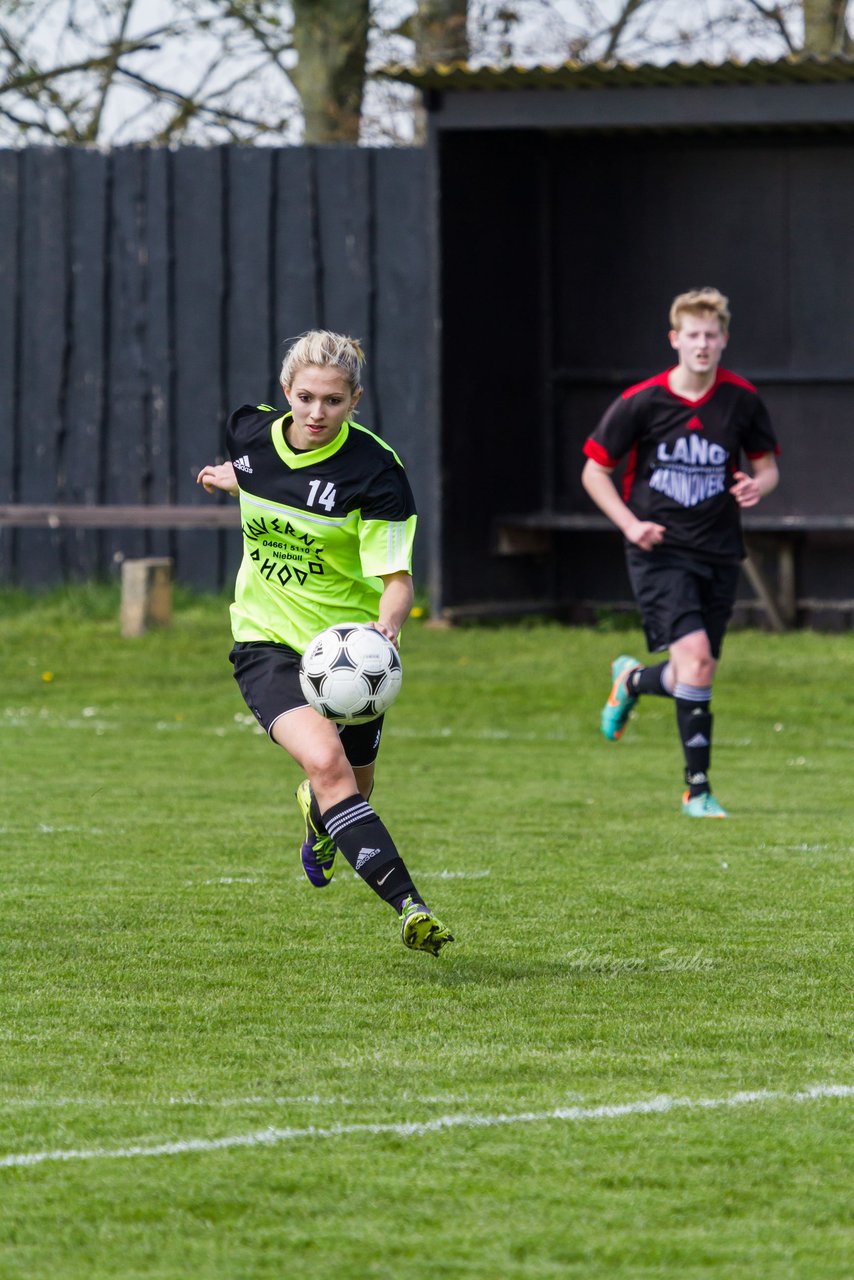 Bild 398 - Frauen SV Frisia 03 Risum Lindholm - Heider SV : Ergebnis: 8:0